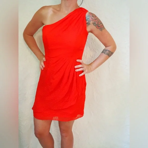 Gorgeous Shoshanna 100% silk cocktail dress